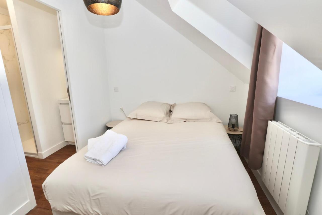 Napoleon Gare 8 T2 Dernier Etage Bylocly Apartman Pontivy Kültér fotó