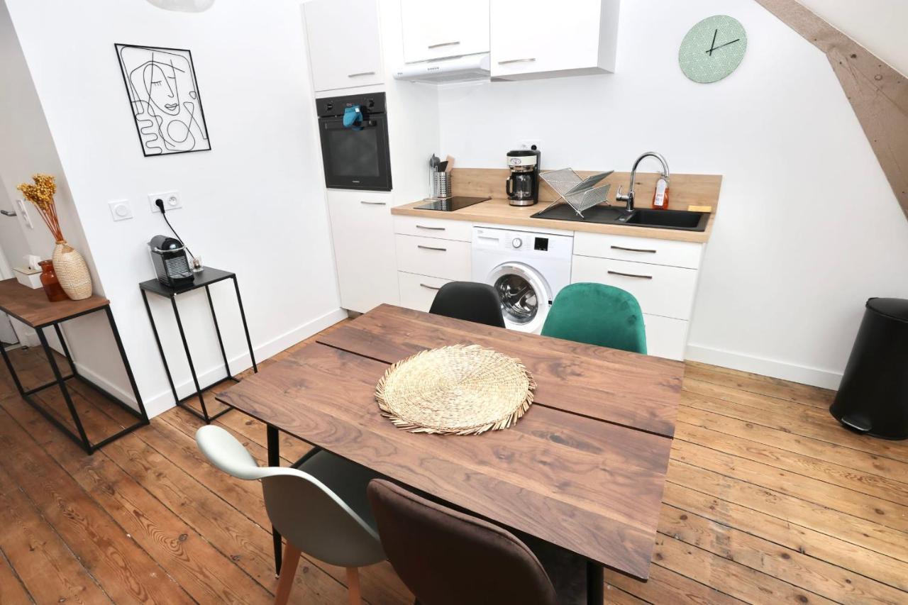 Napoleon Gare 8 T2 Dernier Etage Bylocly Apartman Pontivy Kültér fotó