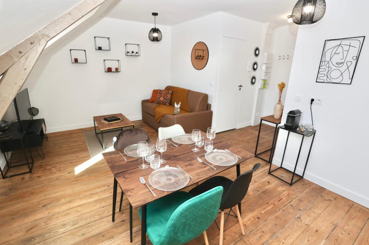 Napoleon Gare 8 T2 Dernier Etage Bylocly Apartman Pontivy Kültér fotó